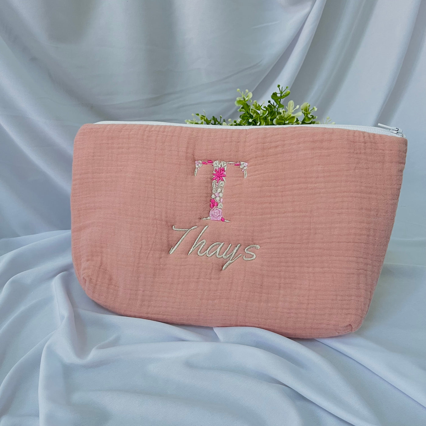 TROUSSE DE TOILETTE BRODÉE