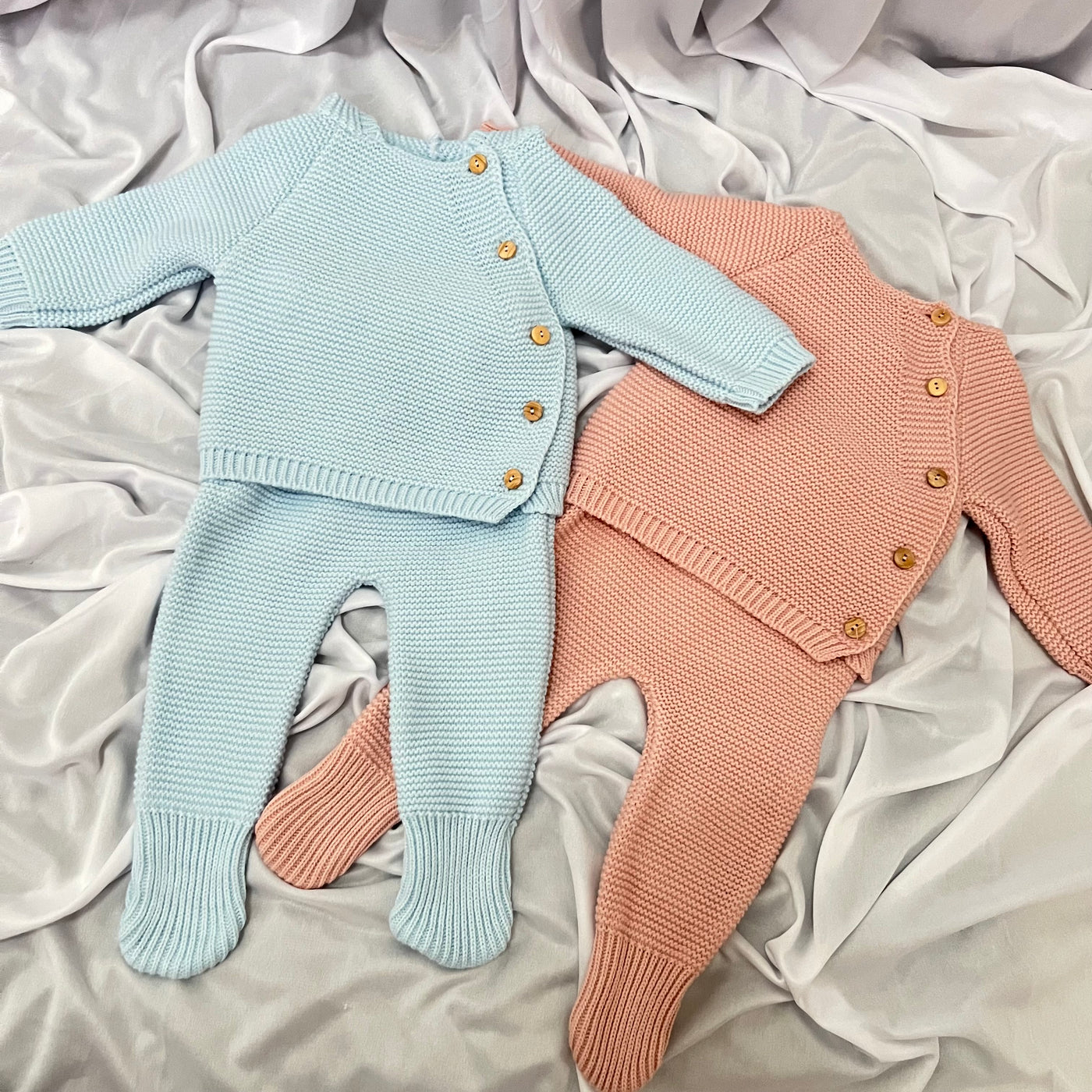 ENSEMBLE MAILLE BRODÉ