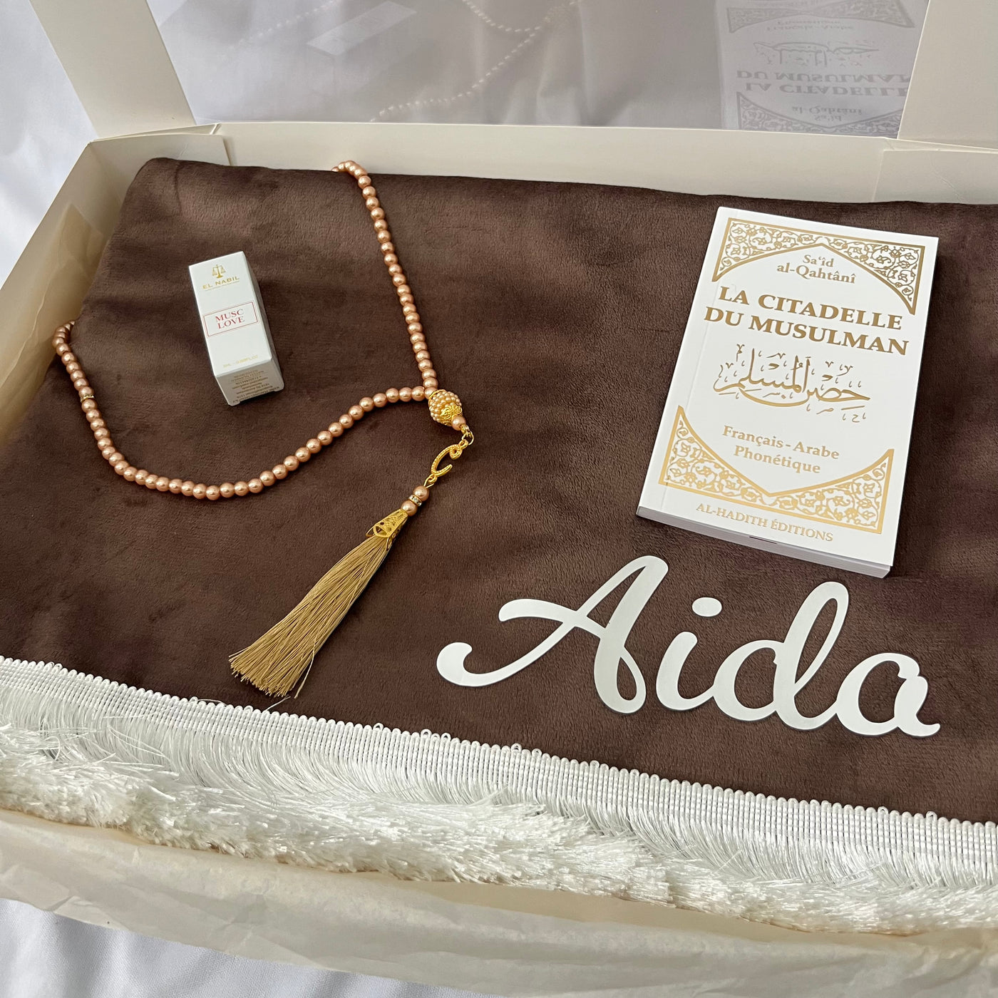 SAKINA BOX FLOQUÉE
