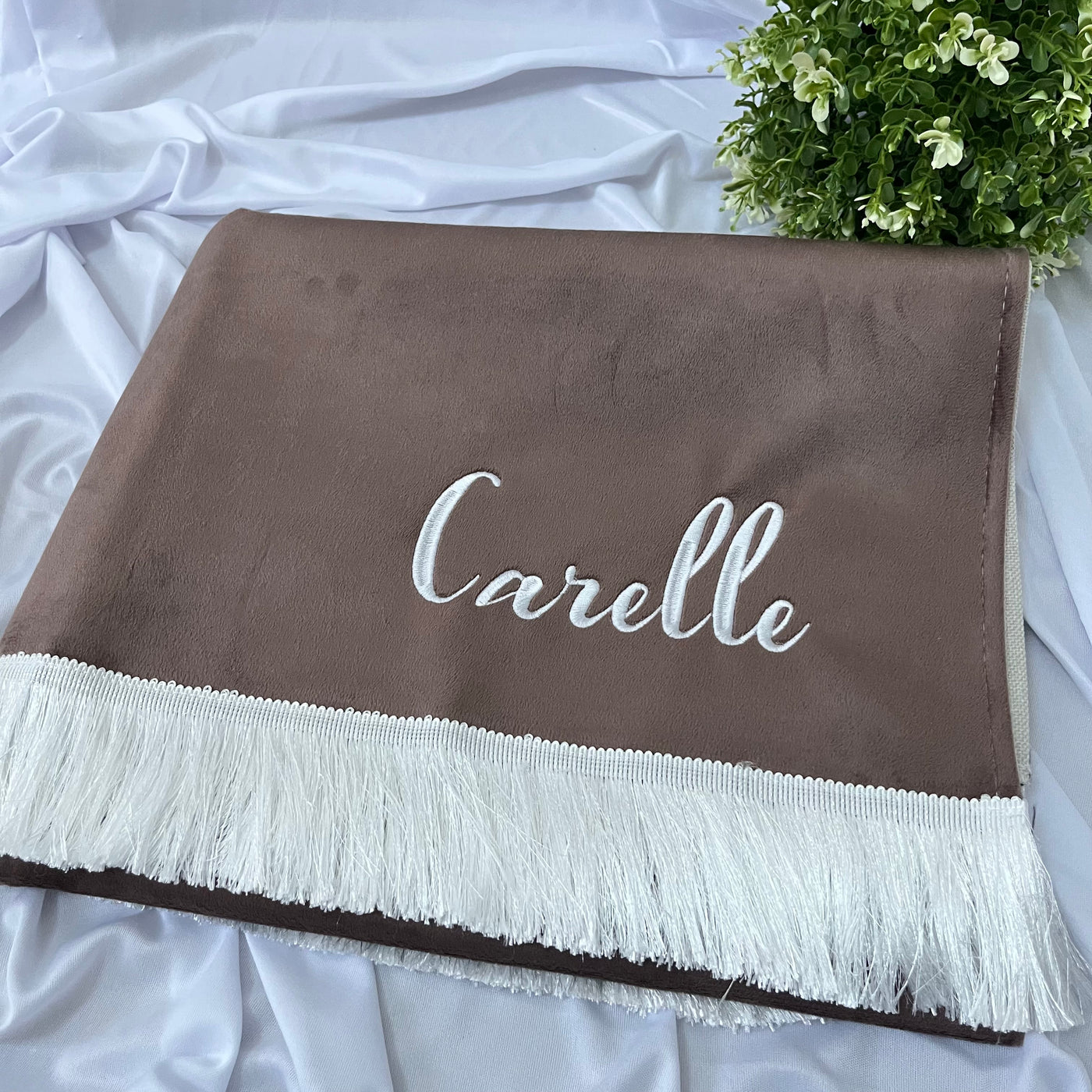 TAPIS DE PRIÈRE FEMME BRODÉ